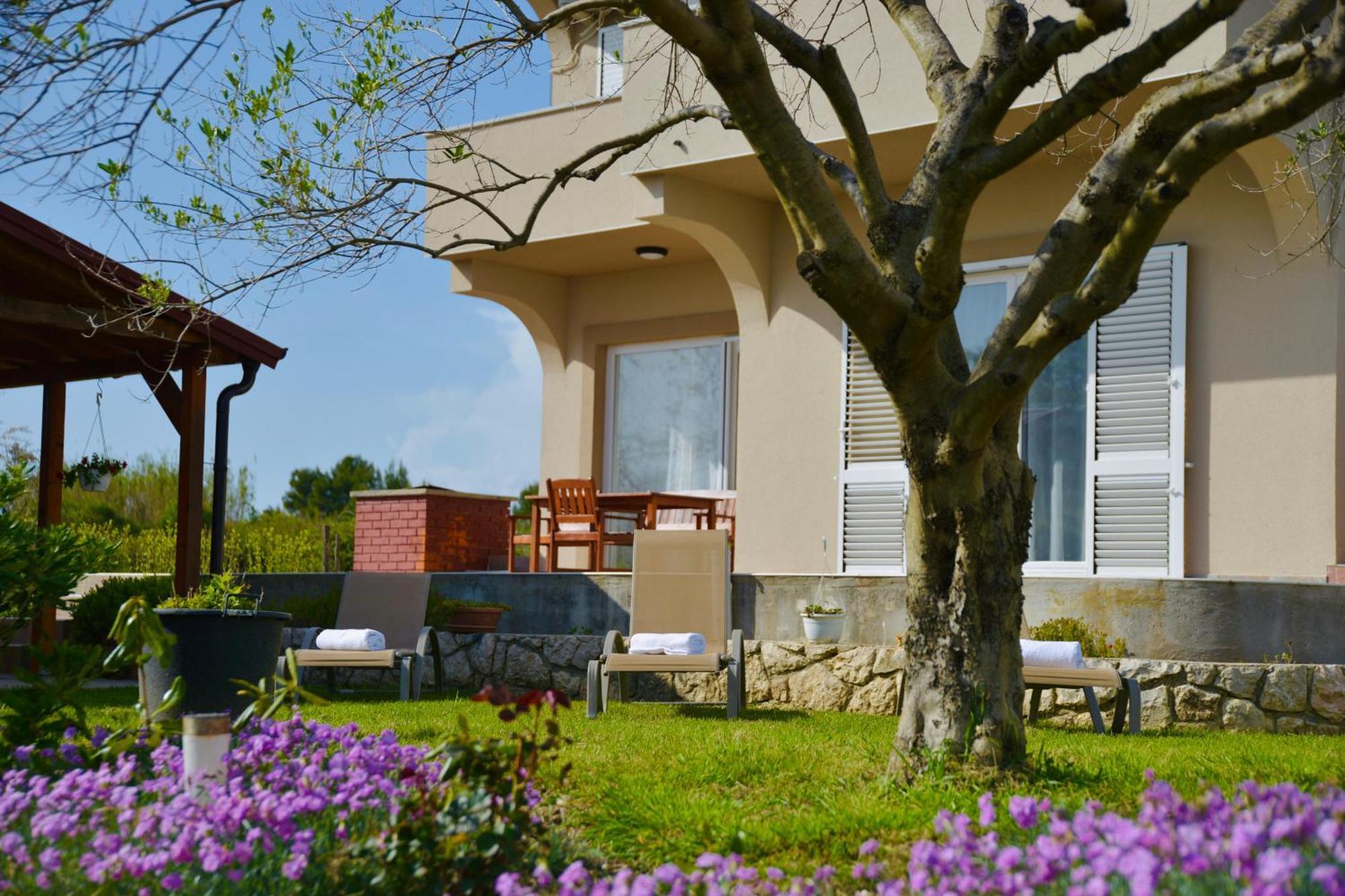 Apartment Marcella 1 Ljubač Exterior foto